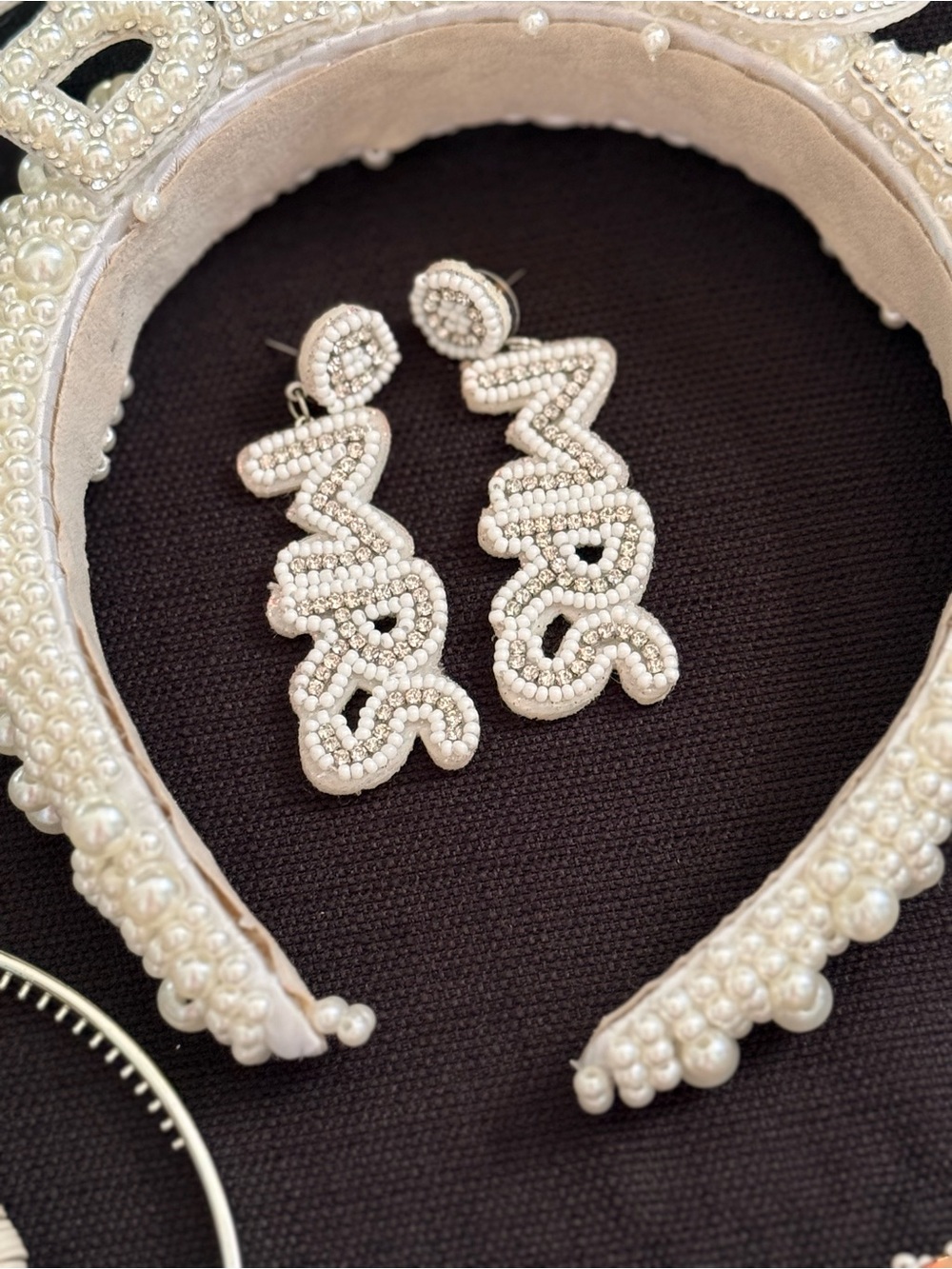 Bride-to-Be Accessories Bundle 💍